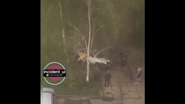 Мини ДТП на Наймушина 28 