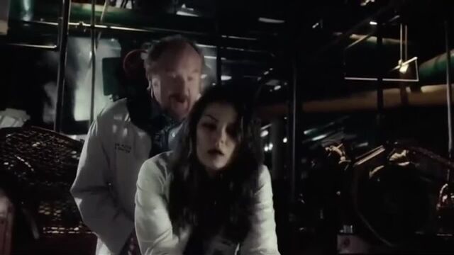Мила Кунис - Этим утром в Нью-Йорке / Mila Kunis - The Angriest Man in Brooklyn ( 2014 )